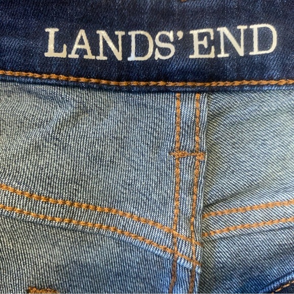 Lands’ End Women’s Mid Rise Bootcut Jeans Size 14 Dark Wash 31” Inseam - Picture 4 of 10